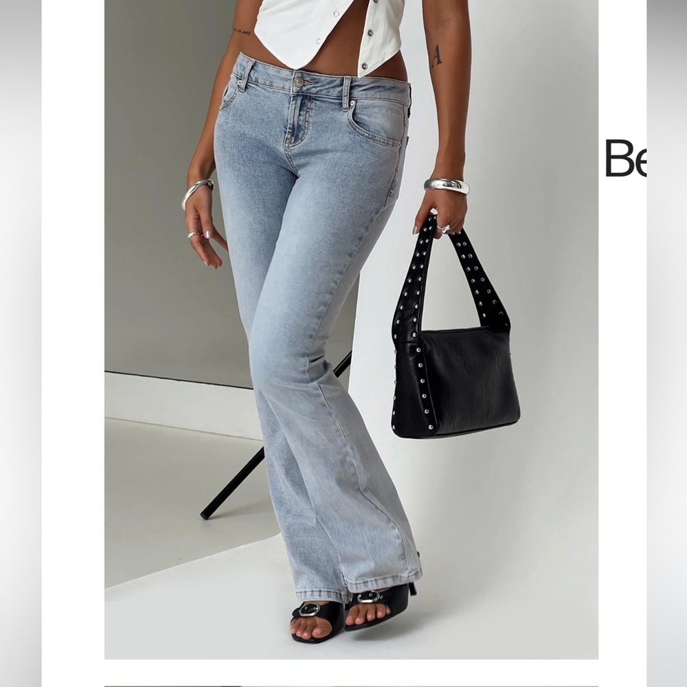 Princess Polly Bethany Bootleg Low Rise Jeans Light Wash